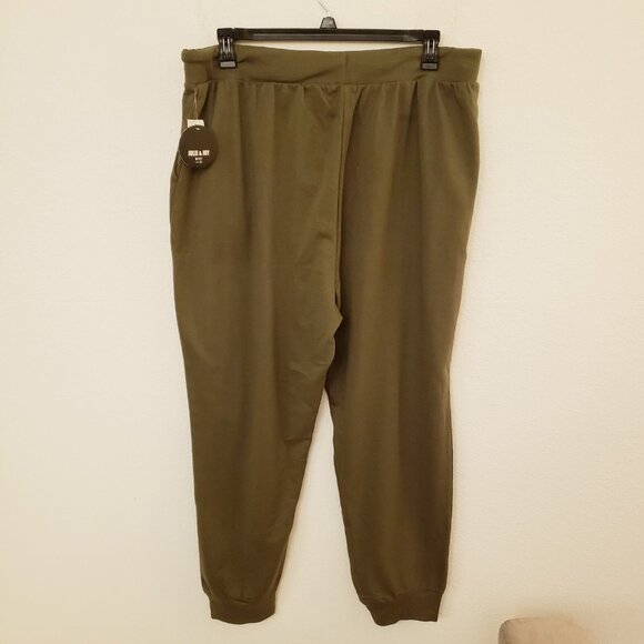 Jolie & Joy Olive Green Distressed Drawstring Waist Joggers Size 3X Jr Plus NWT - Picture 5 of 11